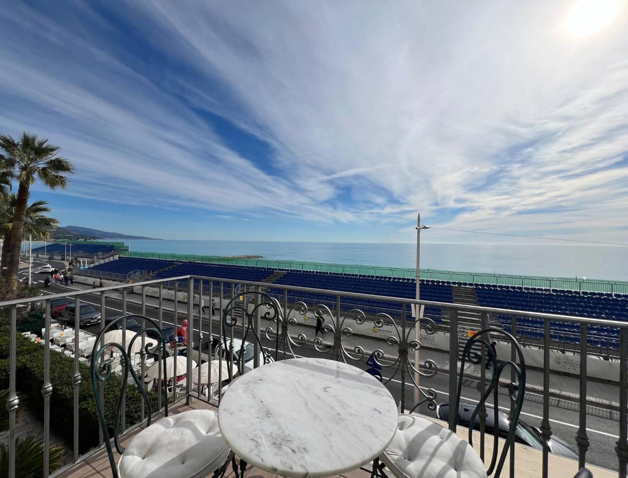 Center One Bedroom , & Sea View #15